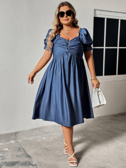 Ruched Sweetheart Neck Dress